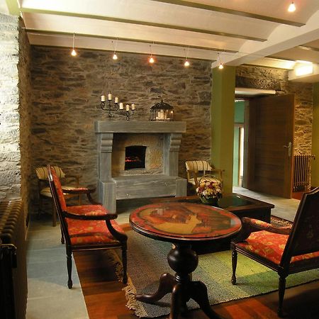 Casona El Gurugu Hotel Luarca Buitenkant foto