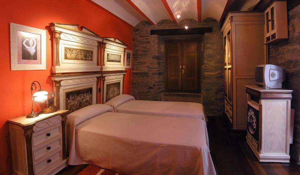Casona El Gurugu Hotel Luarca Kamer foto